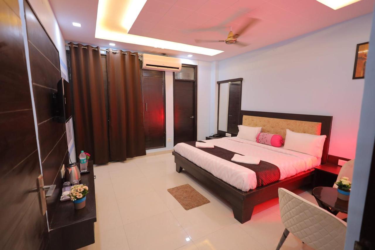 Shakti Villa Home Stay アーグラ エクステリア 写真